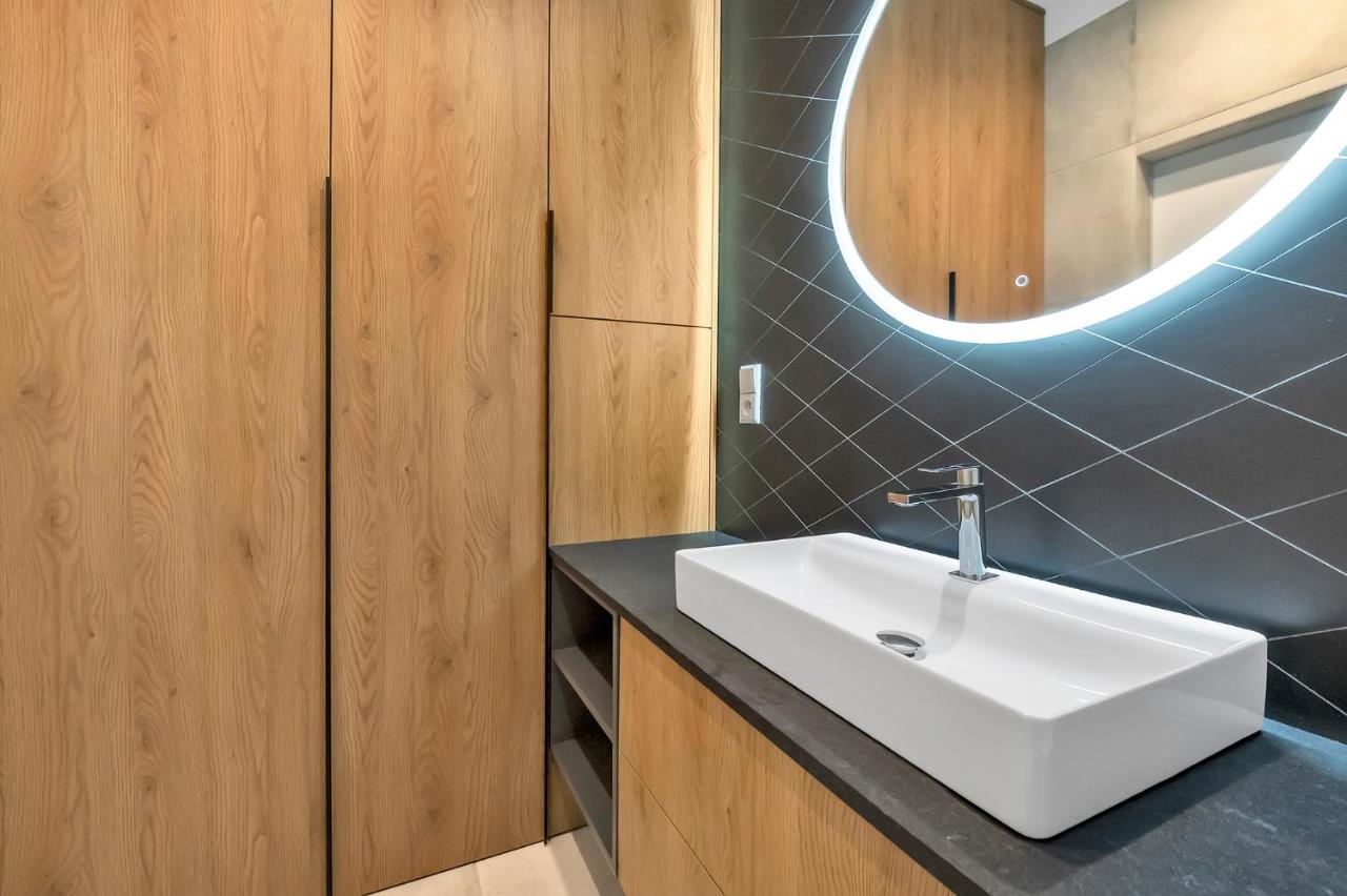 Luxury Copper Lodz (Lodz)